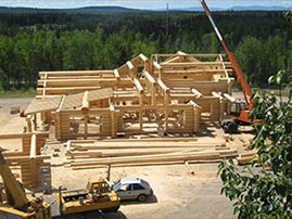 DBD Log Homes building a log home
